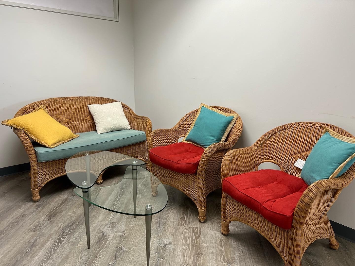 Honolulu Nails & Aesthetics Academy  New Location 680 Iwilei Road, Suite 665. Hononlulu, Hawaii 96817